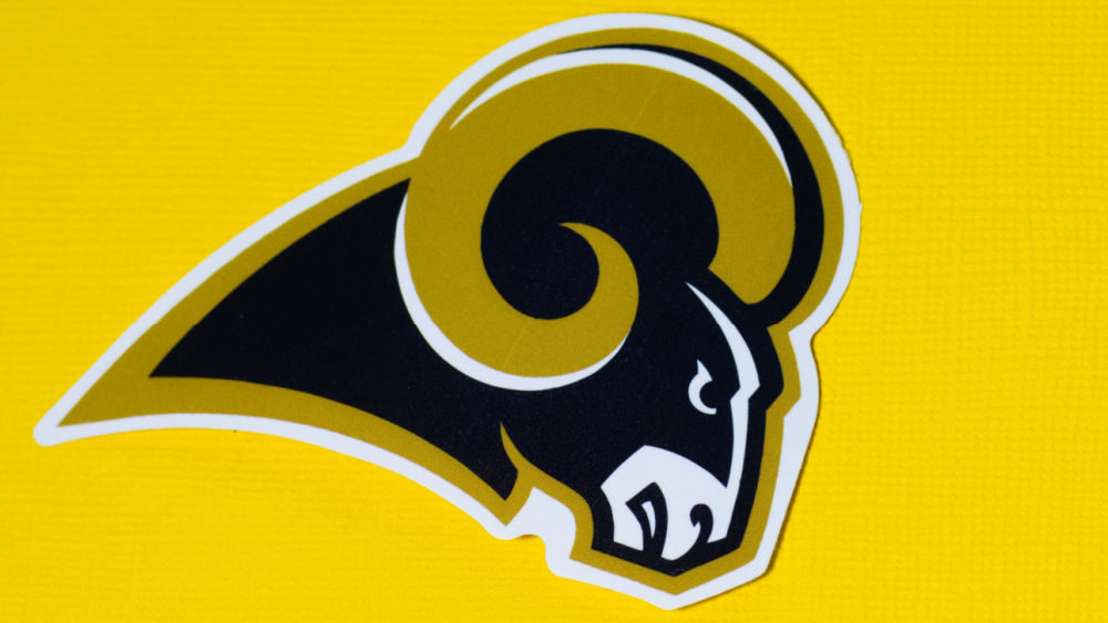 shutterstock_2106476045847802