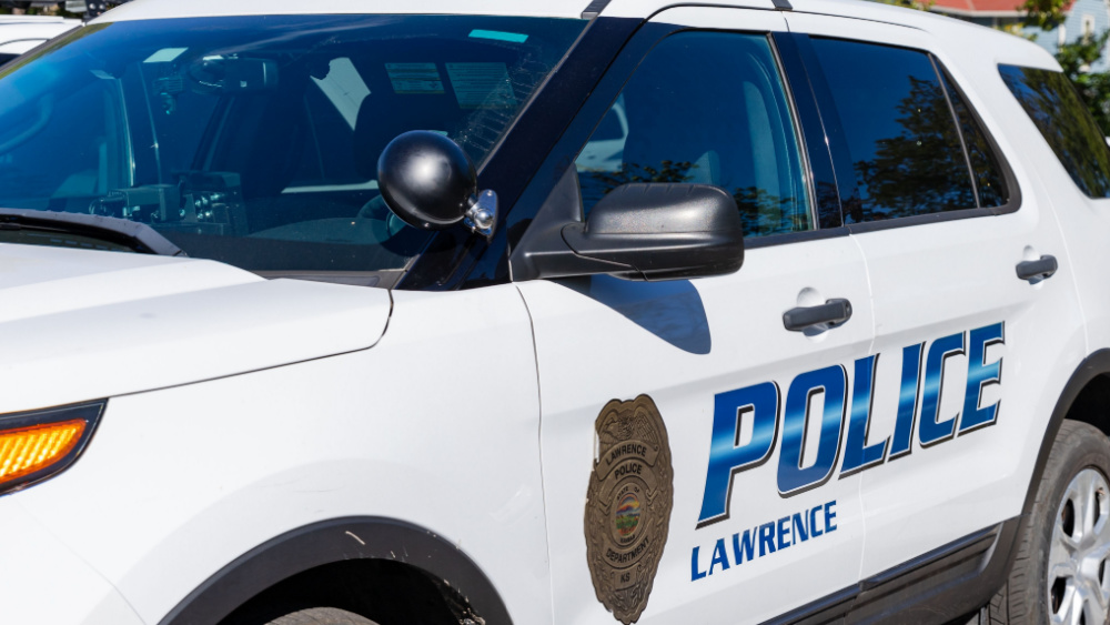 shutterstock_1835506858213609