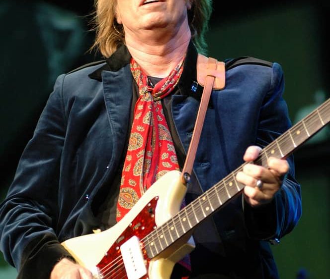 tom-petty-performs-live-at-the-tweeter-center-chicago-2005