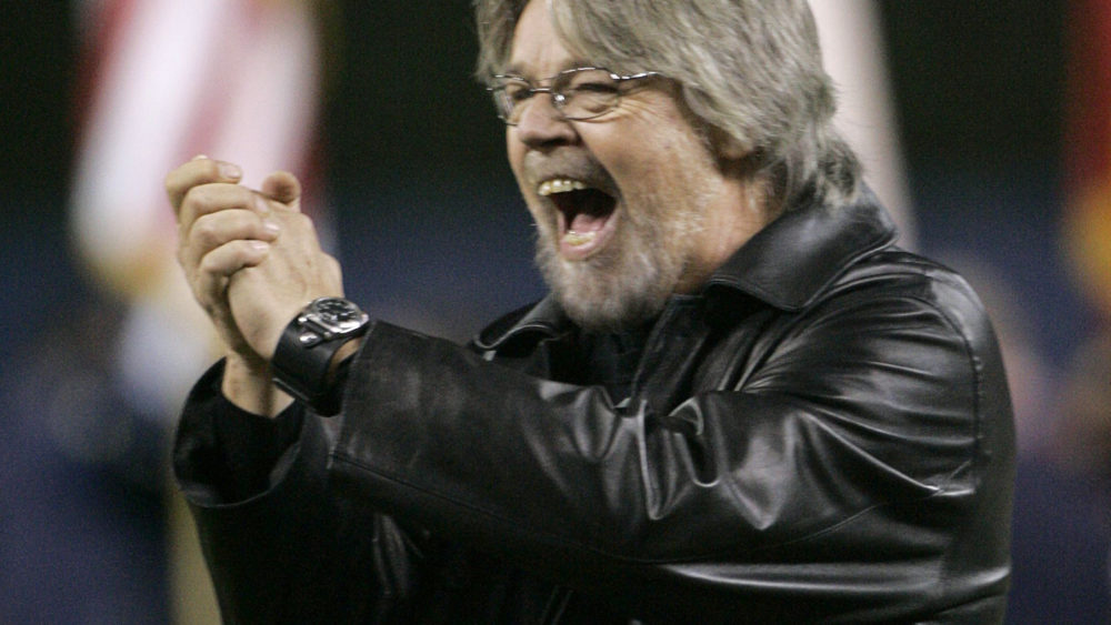 singer-bob-seger-reacts-after-performig-america-the-beautiful-before-game-1-in-major-league-baseballs-world-series-in-detroit-2