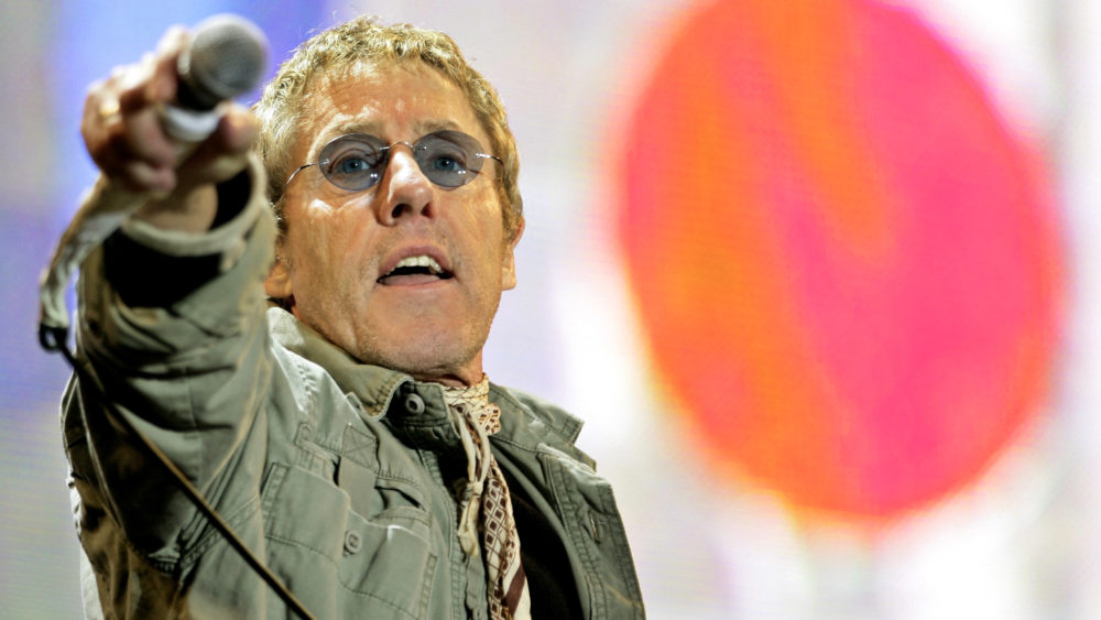 british-band-the-whos-lead-singer-roger-daltry-performs-during-the-glastonbury-music-festival-in-somerset
