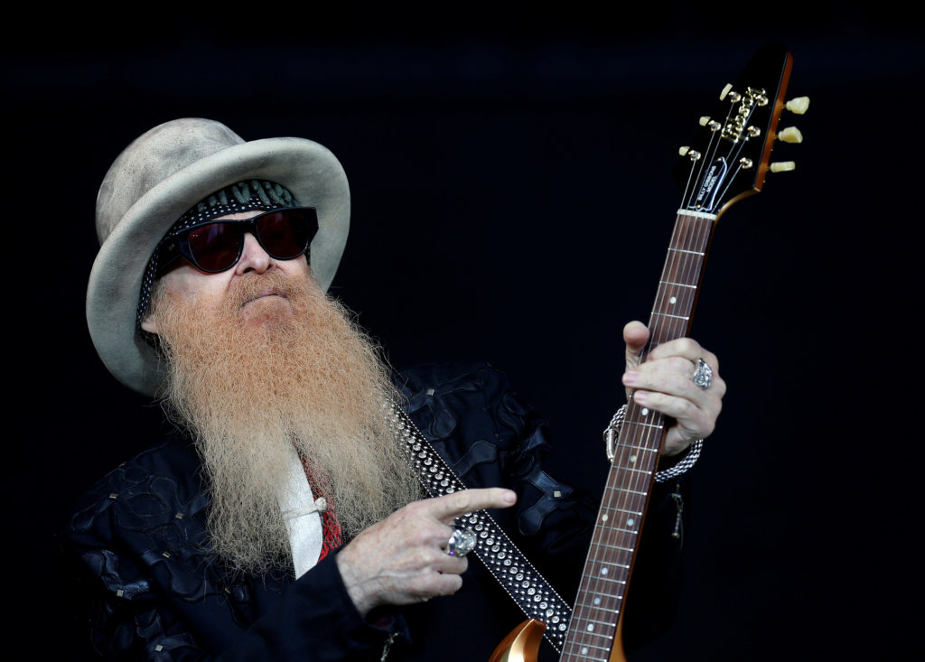 gibbons-of-zz-top-perform-on-the-pyramid-stage-at-worthy-farm-in-somerset-during-the-glastonbury-festival-4