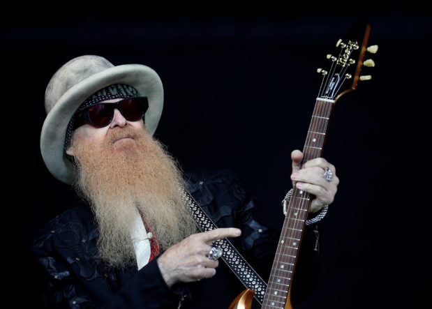 gibbons-of-zz-top-perform-on-the-pyramid-stage-at-worthy-farm-in-somerset-during-the-glastonbury-festival-6
