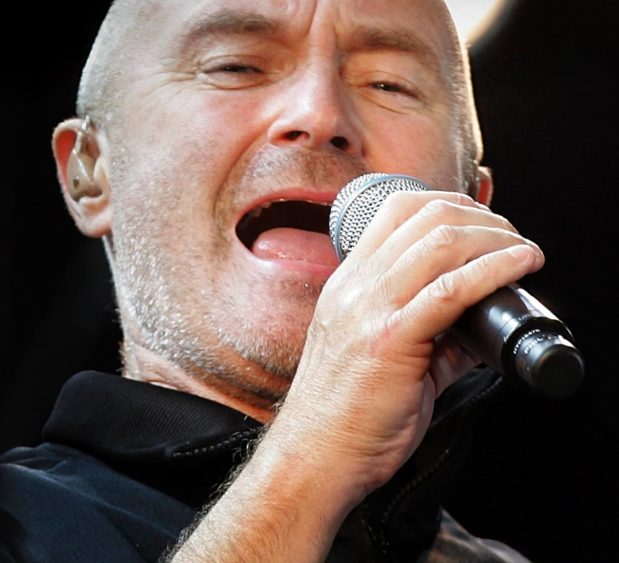 genesis-lead-singer-phil-collins-kicks-off-their-north-american-tour-in-toronto-7