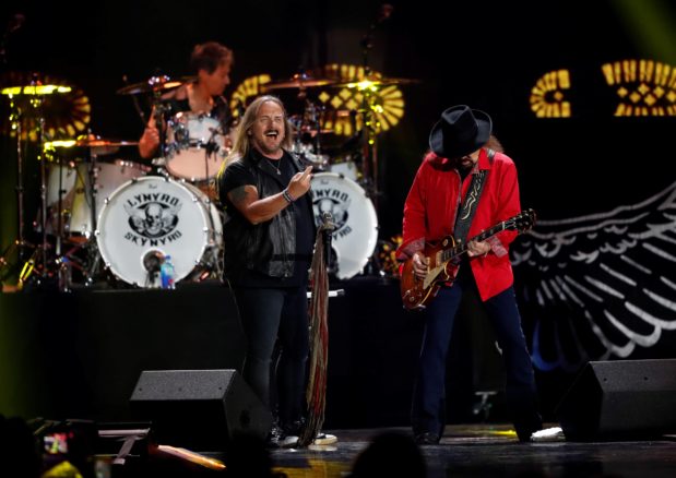 lynyrd-skynyrd-lead-vocalist-johnny-van-zant-and-gary-rossington-perform-during-the-iheartradio-music-festival-at-t-mobile-arena-in-las-vegas-2
