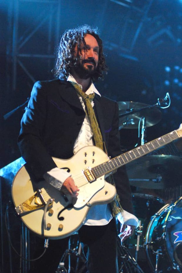 tom-petty-and-the-heartbreakers-perform-in-chicagos-united-center-july-2-2008-4