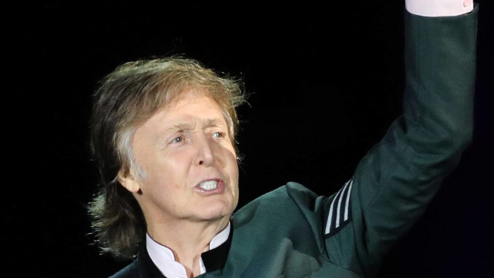 paul-mccartney-performs-during-the-one-on-one-tour-concert-in-porto-alegre-23