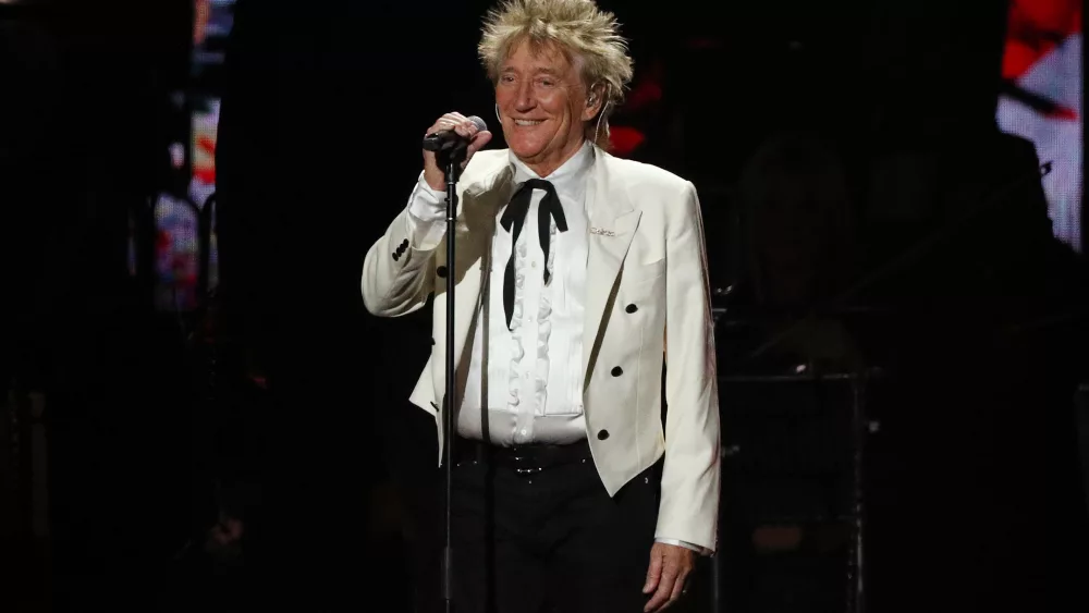 the-brit-awards-at-the-o2-arena-in-london-7