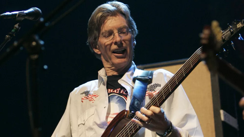 phil-lesh-performs-as-deadheads-for-obama-in-benefit-in-san-francisco