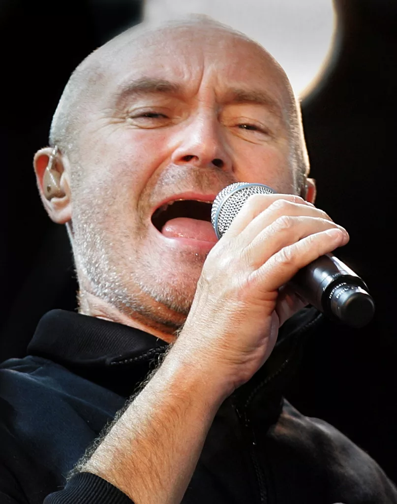 genesis-lead-singer-phil-collins-kicks-off-their-north-american-tour-in-toronto-10
