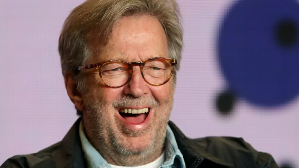 eric-clapton-attends-a-press-conference-to-promote-the-film-life-in-12-bars-at-the-toronto-international-film-festival-11