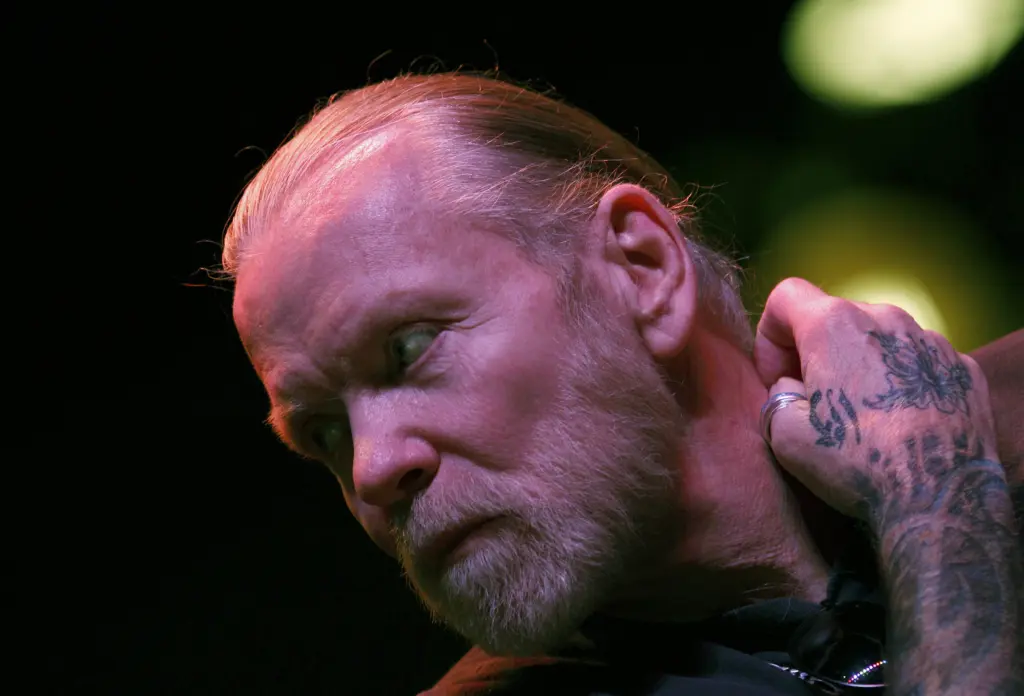 musician-gregg-allman-of-the-allman-brothers-band-attends-a-news-conference-to-announce-a-concert-run-by-his-band-at-new-yorks-beacon-theatre-4
