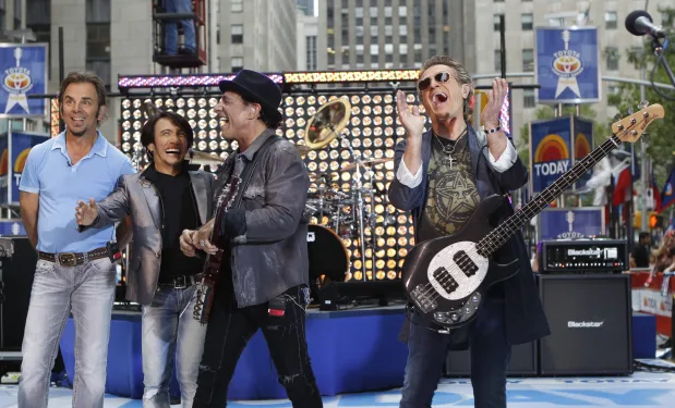 journey-band-members-laugh-together-after-performing-on-nbcs-today-show-in-new-york-9