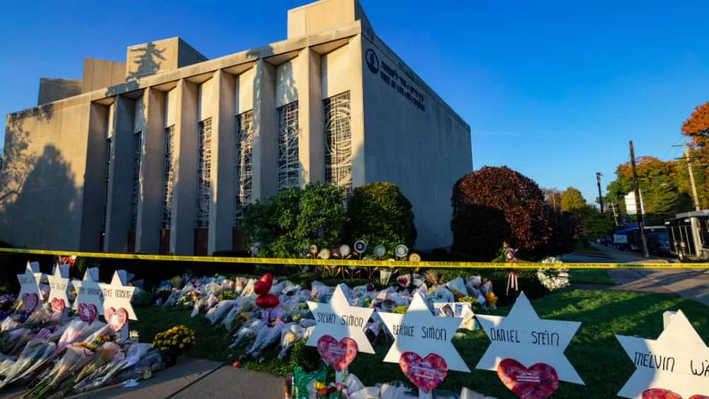Pittsburgh synagogue mass shooter is sentenced to death WBMW