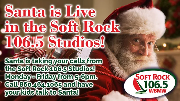 santa-is-live-1