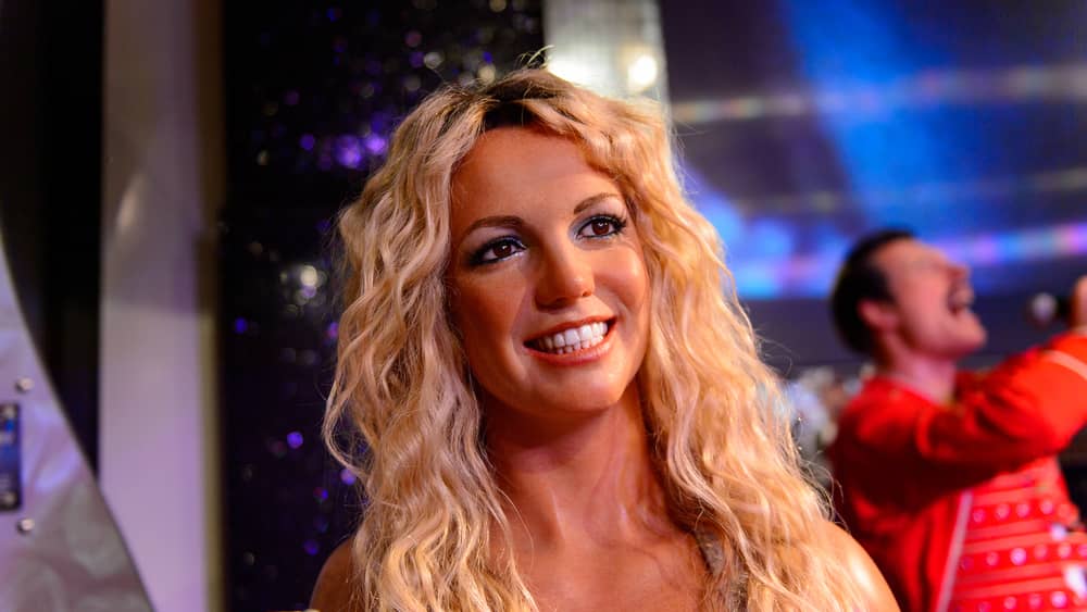 Britney Spears Father Claims Her Daughter Needs Psychiatric Hold