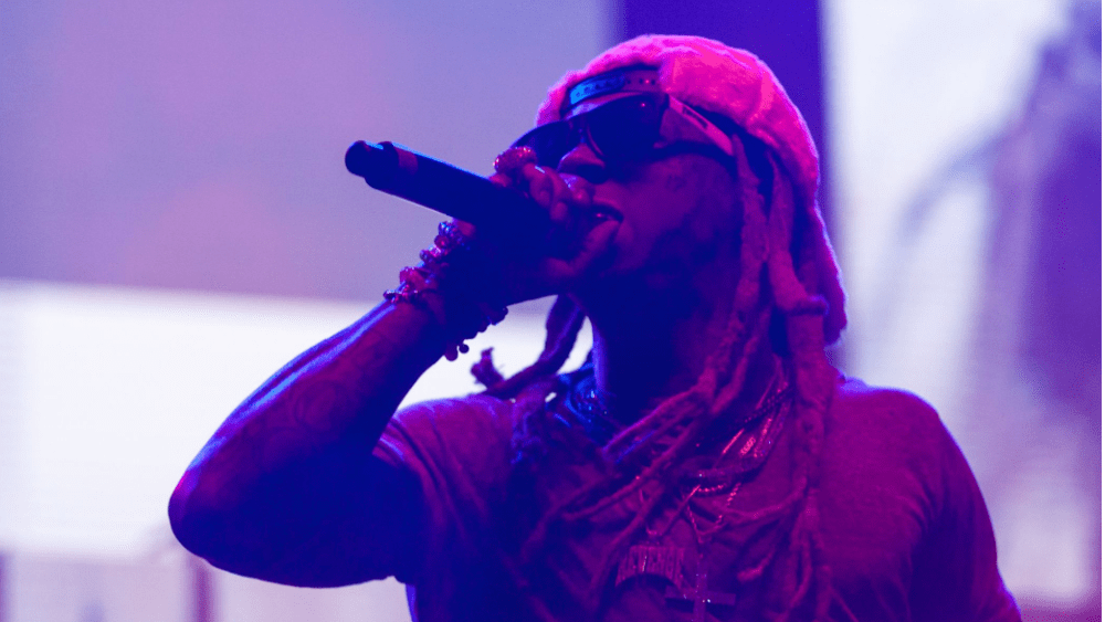 shutterstock_537636685110651