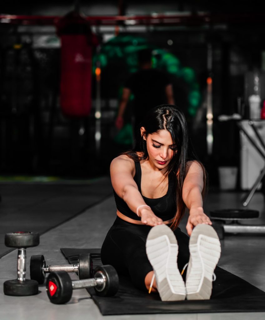 yoga-in-gym-25070-pixahive