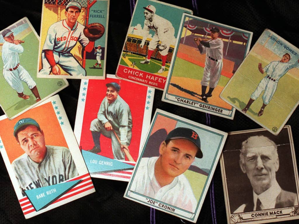 baseball-cards-gettyimages-161023632