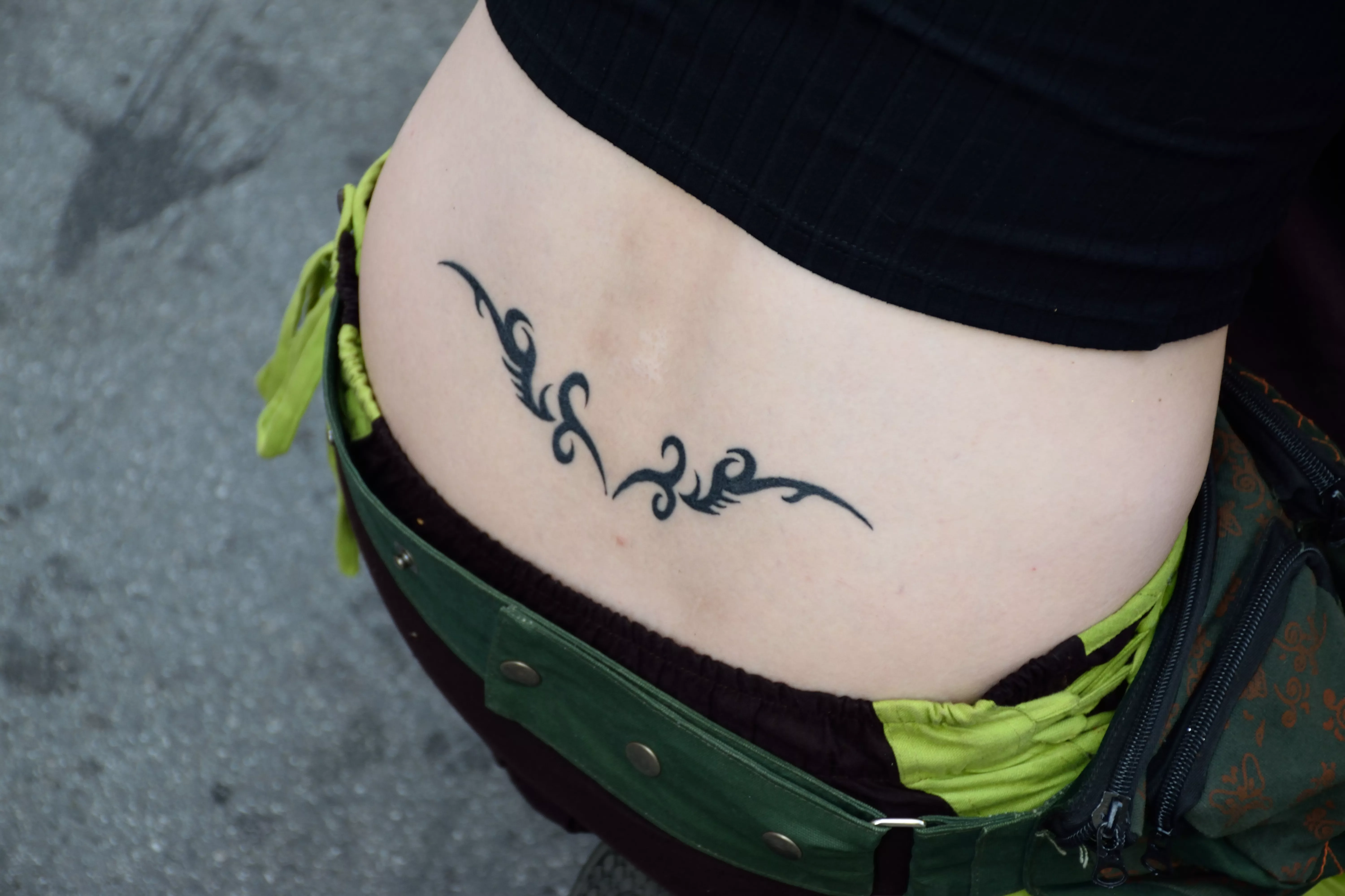 Little Tattoos — Little wrist tattoo saying 'Eres el mar' on...