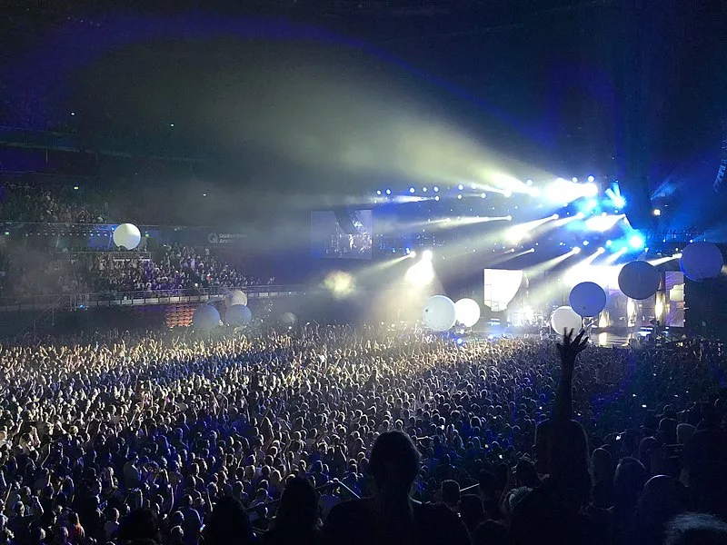 800px-muse_in_sydney