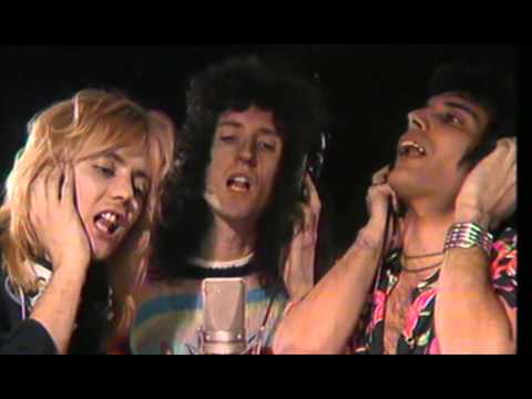 queen-somebody-to-love-official-video