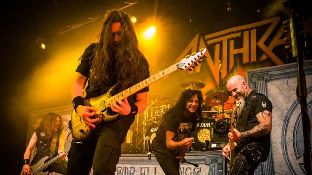 shutterstock_144845172835972