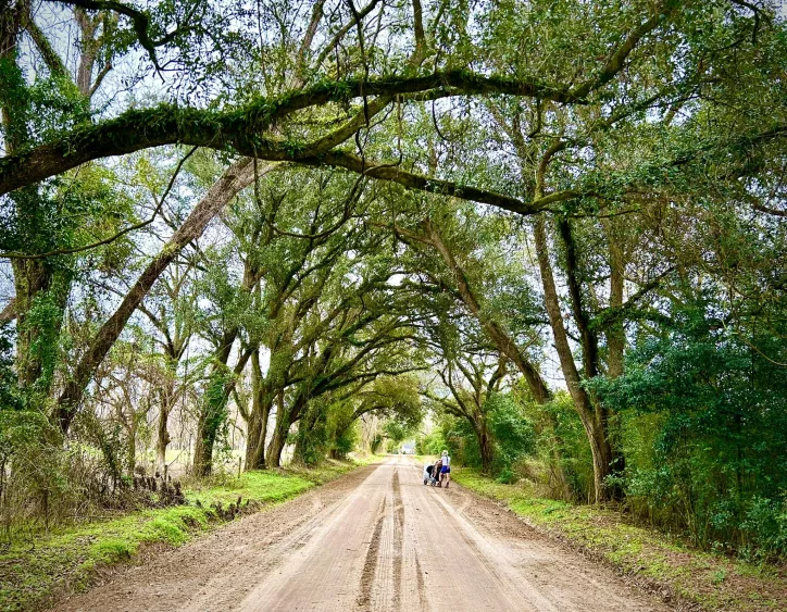 walking-america-couple-facebook-courtesy-013024