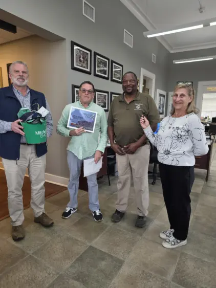 march-hometown-hero-photo-1