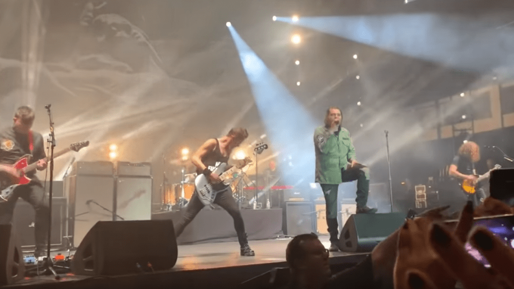 mcr-live