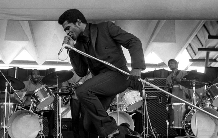 james-brown-performing-live-696x442