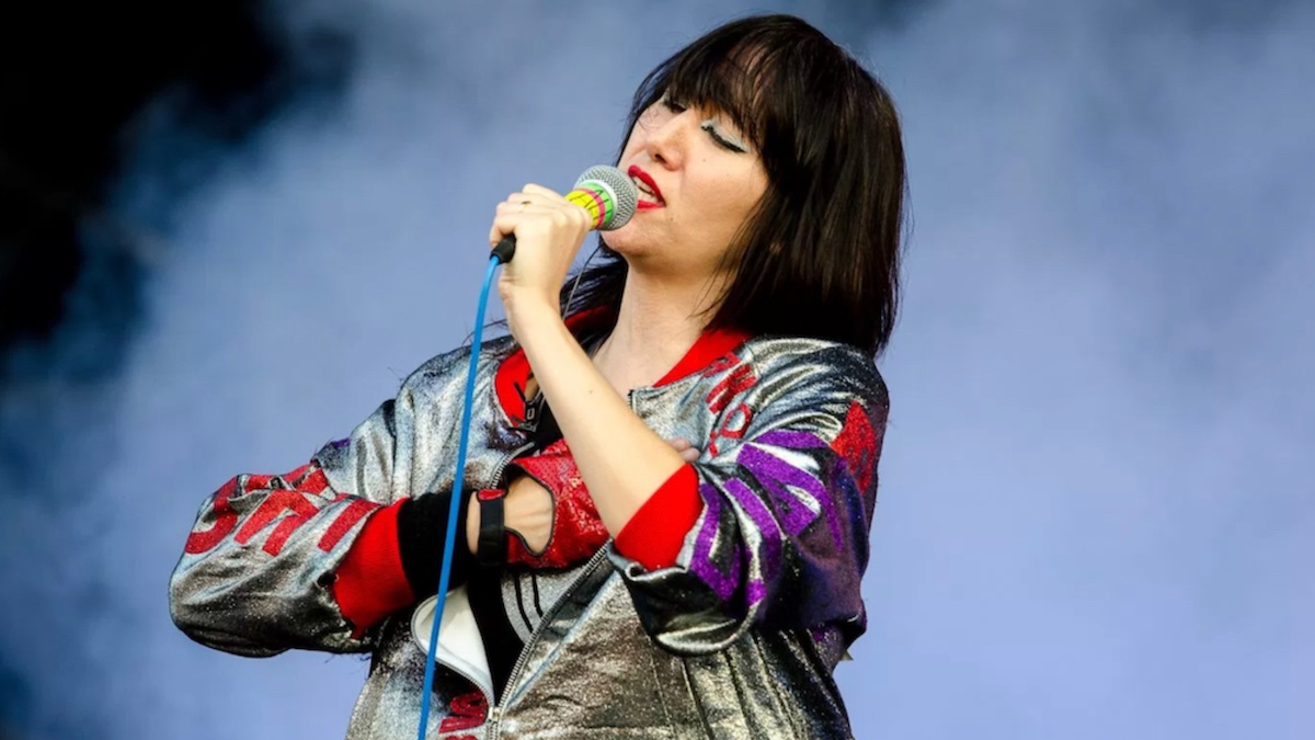 yeah yeah yeahs tour 2022 uk