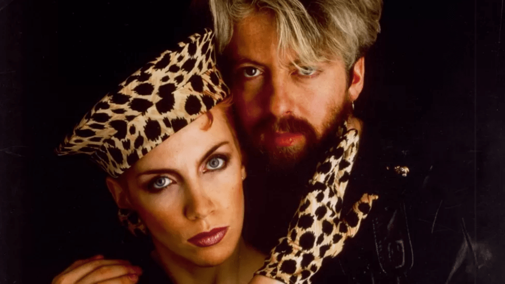 screenshot-2023-08-24-at-11-17-02-eurythmics-discuss-rock-hall-of-fame-and-going-into-hiding-in-the-80s