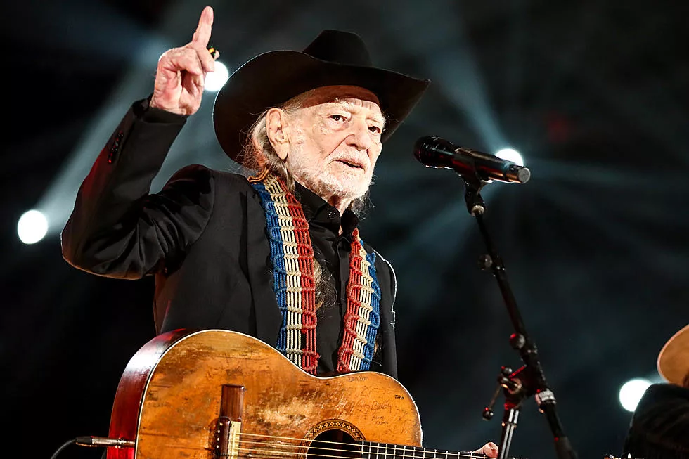 attachment-willie-nelson-1