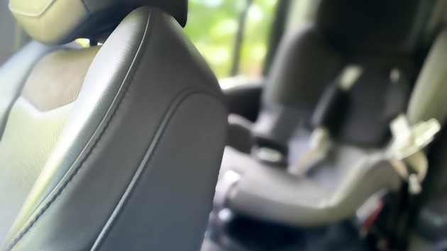 gettyrf_6123_insidecar745970