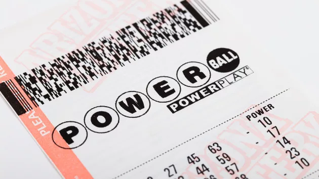 getty_92623_powerballticket198947