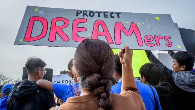 daca-holders-protest-gty-lv-240502-4_1714684259107_hpmain114762