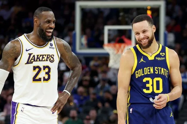 Lakers rival made a 'bid' to trade for LeBron James at deadline (report) 