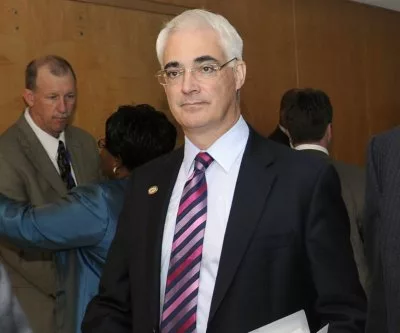 Former British Chancellor Alistair Darling, who led country through 2008 crisis, dies