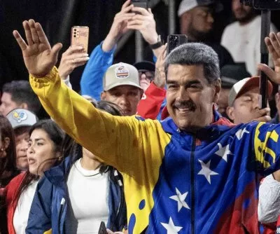 in-seeking-to-forge-new-relations-venezuelas-maduro-congratulates-trump-on-election-win-2