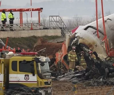 south-korea-orders-aviation-safety-probe-after-airline-crash-that-killed-179-2