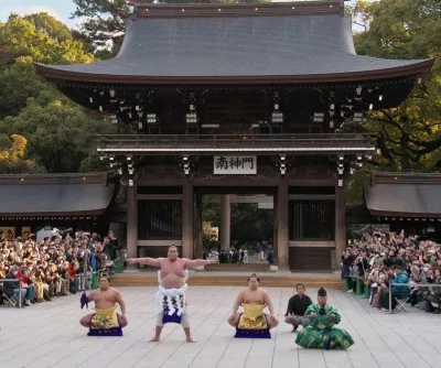 japans-meiji-jingu-shrine-hosts-thousands-during-annual-dedication-2