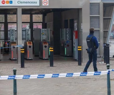 shots-fired-near-brussels-metro-police-close-clemenceau-station-to-search-for-gunmen-2