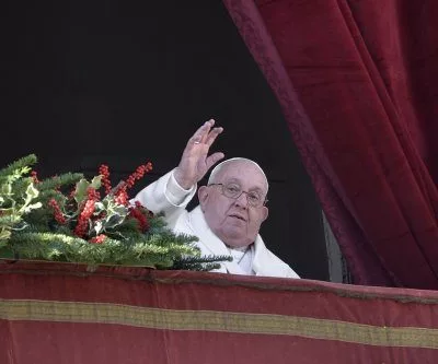 pope-addresses-worshipers-for-the-first-time-during-hospitalization-2