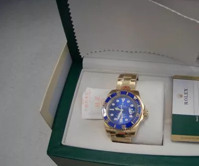 chicago-agents-make-timely-bust-on-costly-crime-counterfeit-watches-fake-drivers-licenses