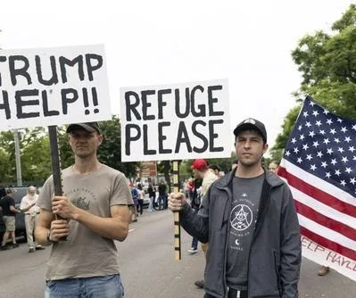 first-group-of-south-african-refugees-to-arrive-in-us