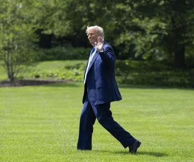 trump-arrives-in-saudi-arabia-on-first-leg-of-three-country-middle-east-visit-2