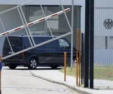 germany-bans-extremist-kingdom-of-germany-group-2