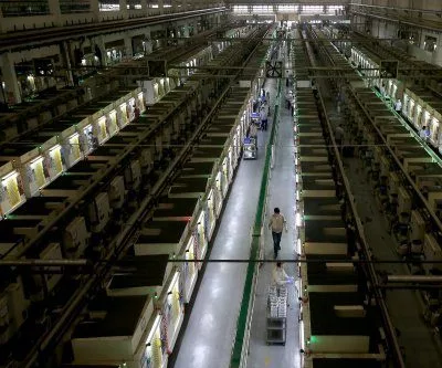 oecd-slashes-us-global-growth-outlook-for-2025-blames-tariffs