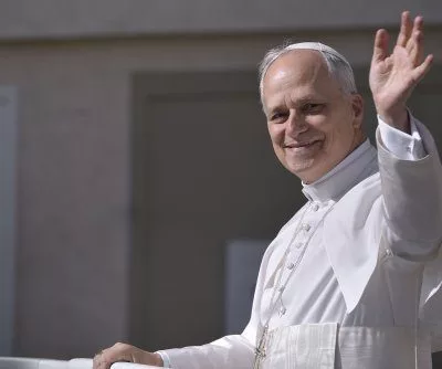 Pope asks God to 'open borders, breakdown barriers' during papal mass